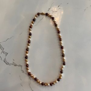 Cultured pearl necklace